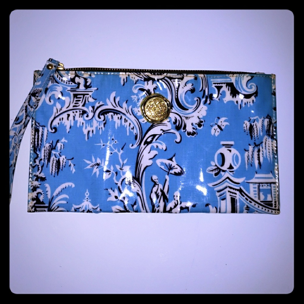 Anna Griffin clutch wristlet